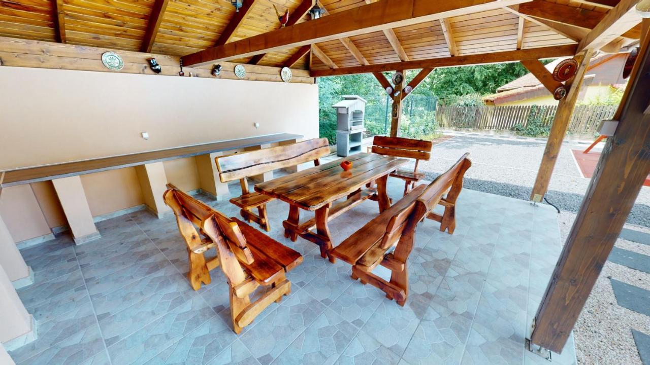 Family Apartman Miszkolc Zewnętrze zdjęcie